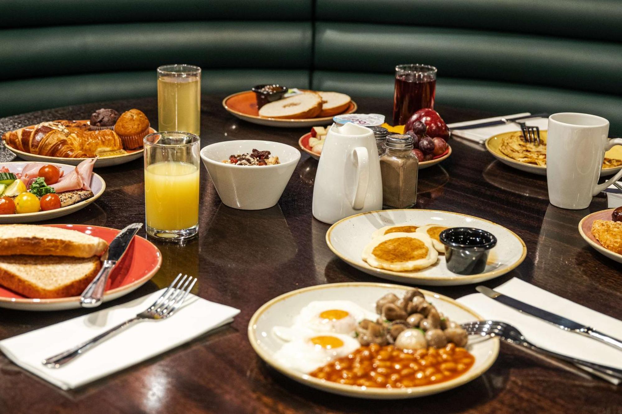 Hotel The Westminster London, Curio Collection By Hilton Esterno foto